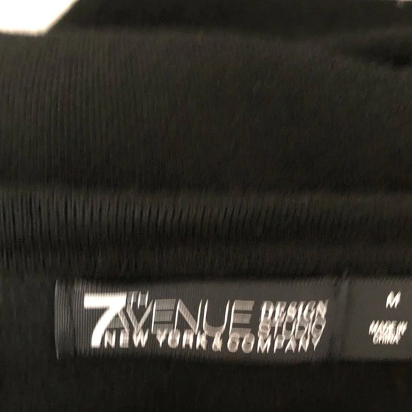 7th Avenue woman’s top.  Long sleeves black size M - Picture 6 of 8